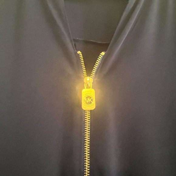 Michael Kors Navy 3/4 zip top. Nice gold detailing. EUC - Picture 4 of 5